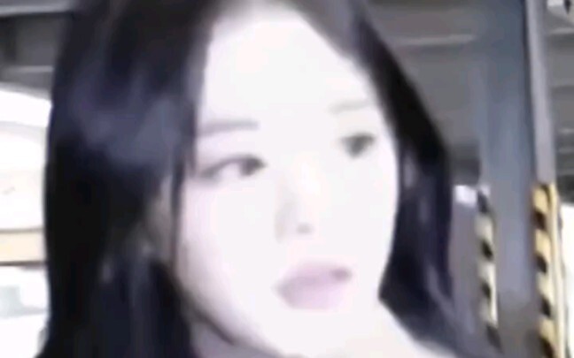 【มินจี คิมมินจี】นี่แหละไอดอลหญิงโดยธรรมชาติ! อยู่ต่อหน้าแฟลชก็ไม่กะพริบตาสักนิดเดียว