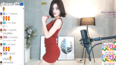 尹素婉