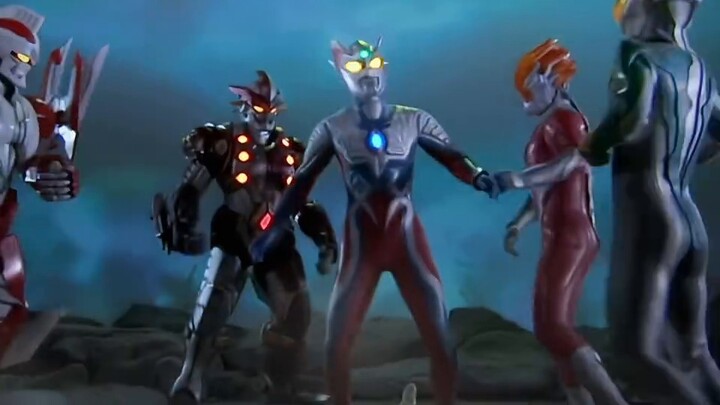 Sampai saat dia melihat Zero memahami wujud mulianya, Ultra King benar-benar panik! # Zero Ultraman 