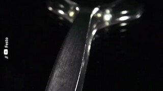 A robotic hand inspired by the chameleon's tongue can pick up objects of various shapes without caus