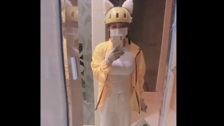 “Hello, your takeout has arrived!”