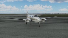 Airplane Beechcraft Ring Air C90B in X-Plane 12