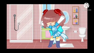 me in the bathroom be like: