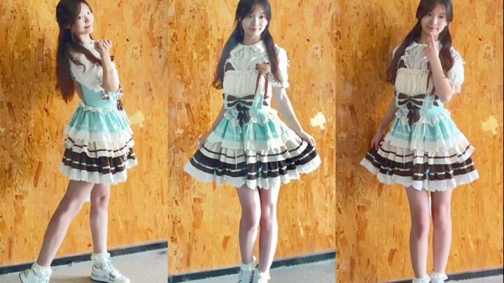 Knock on Your Heart! The Energetic, Unstoppable Lo-Girl Version of “Knock Knock”