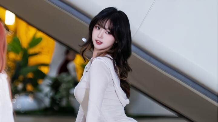 Đến trước cả bàn tay là hương thơm của chị gái – Wiggle Wiggle - HELLO VENUS