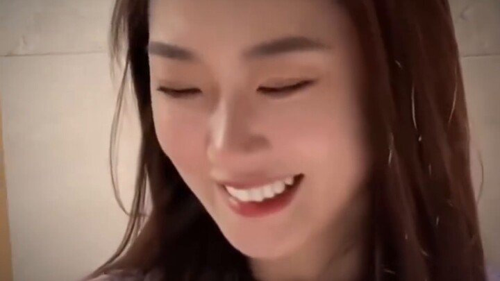 ใครจะต้านทานความรักอันแสนหวานได้ล่ะ?