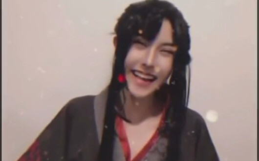I'm new here, please take care of me because I have a flat face.