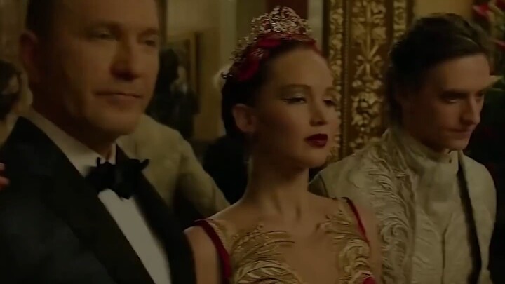 Red Sparrow – The Complete Version: During the Soviet era, the KGB trained erotic agents. In Red Spa