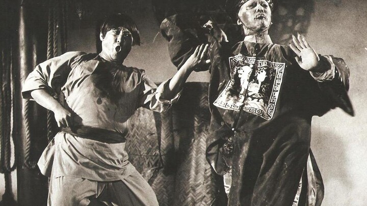 The progenitor of zombie films, “Encounters of the Spooky Kind”: Sammo Hung has a run-in with ghosts
