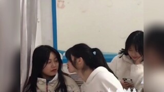 我们的爱时间会证明。 "学生时代最美好的瞬间 "