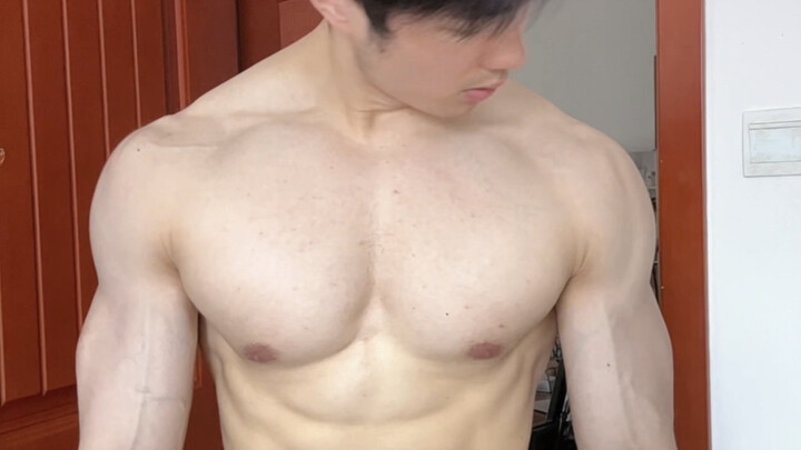 体脂低了 才敢露脸