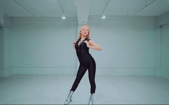 [K.Central Dance Studio] توقيت متفجر + تصميم رقص جاز إيقاعي رائع للغاية أظافر، شعر، وركين، وكعب عالٍ