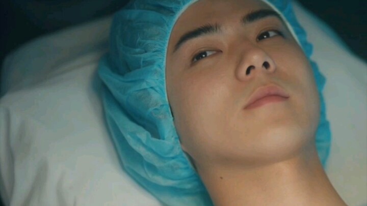 Tớ cứ bảo là phim mới của Ngô Thế Huân toàn chèn quảng cáo trá hình mà!