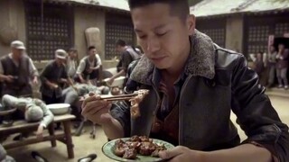 鱼汤没毒，假八路喝了后却全部翻白眼，八路队长说出其中玄机