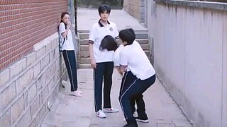 Chỉ cần bạn không xấu hổ thì người khác sẽ phải xấu hổ.