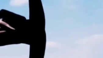 Qian Xiangxiang, deputy director of the Evergrande Song and Dance Troupe