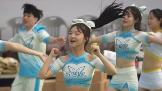 This cheerleading team is so hot