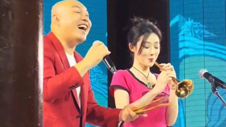 Cheng Ye: Little sister, my singing’s terrible, but you’re really good at playing!