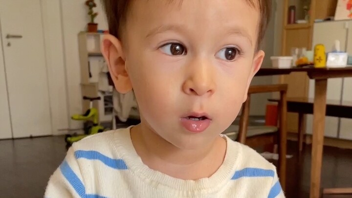 Khi những đứa trẻ nhìn thấy những bức ảnh cũ