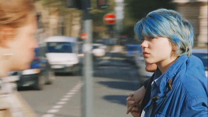 [Blue Is the Warmest Colour] Setelah Cinta pada Pandangan Pertama