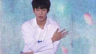 小狗说早上好呀~~孔璨 B1A4- 池元英 非故意恋爱故事