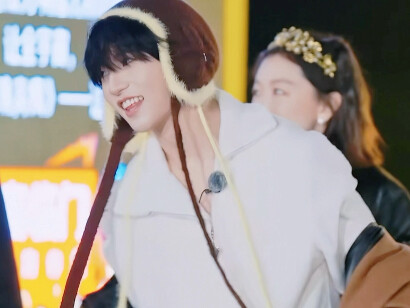 Mu Zhicheng's hot dance medley showdown! Baozhihui has so much! Duoduo cha!