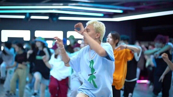 The training class of Jackson Wang’s exclusive choreographer is really an extremely sweet and wonder