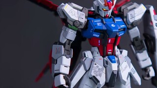 MG Strike Gundam