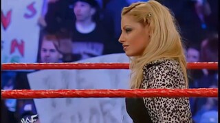 TRISH STRATUS