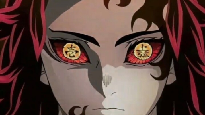 “Sáu mắt hóa hai mắt, đến cả hơi thở khi ngắm trăng cũng như không đeo kính; e rằng đến Muzan lẫn ôn