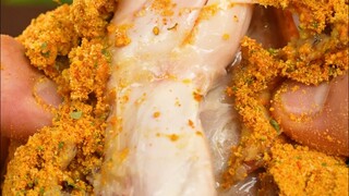 Mencoba membuat ayam goreng ajaib hanya dengan 2 bahan!
