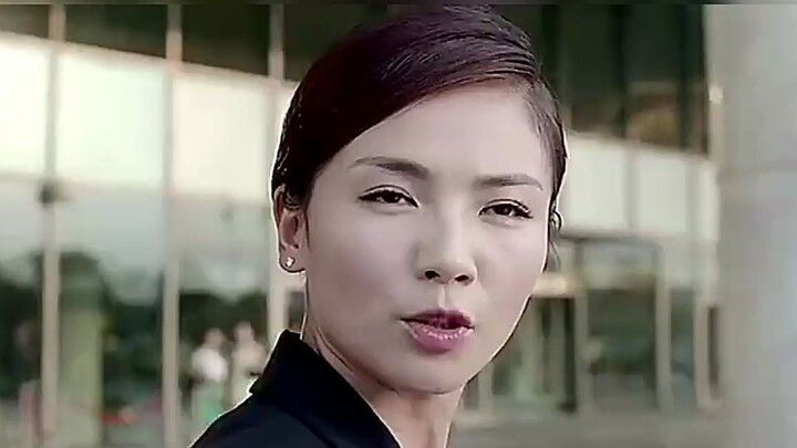 Phim ảnh: Nữ cường nhân vì công việc mà phải bỏ con, người chồng nhu nhược không chịu nổi nữa, mạnh 