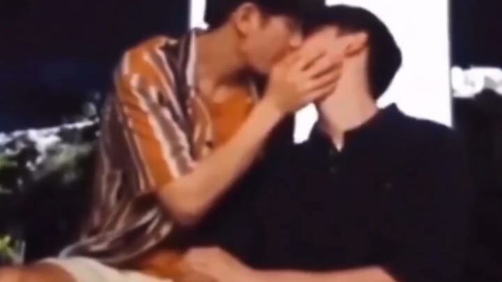 last twilight behind the scene