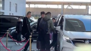 2024.10.16王一博到达长春/接机现场人好多啊(机场)