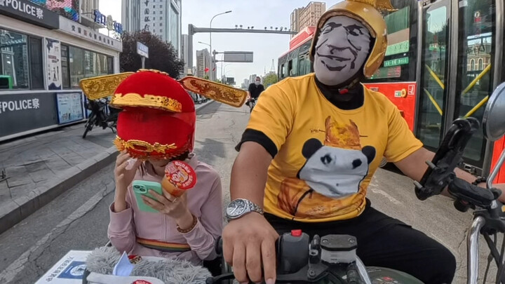 حتى المغرور يجب أن ينحني