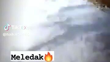 meledak
