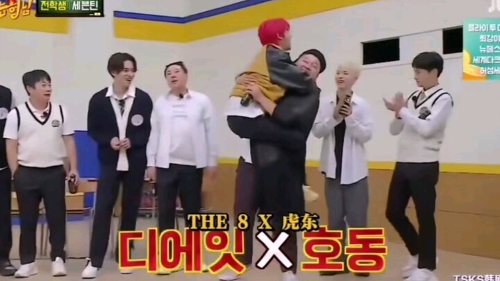 Haha haha haha, bé Bát nhảy tưng tưng lên người MC trông đáng yêu quá!