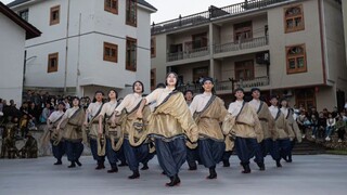 【Universitas Minzu Tiongkok】Tarian kelompok "Langkah Kaki Tanpa Akhir"