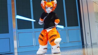 [Fursuit Dance] "Sleepless Night" By Ruikari | คืนนี้อย่านอนดึก ให้เหมามาทำไลท์เซเบอร์ช็อคหน่อย!