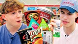 British Uni Students try everything at Korean 7-Eleven!!