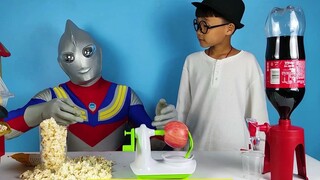 [Vlog] Membuat Popcorn dan Cola yang Lezat (Ultraman)