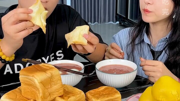 #Milk Mille-Feuille Toast Lately my wife keeps picking on me—what do you think?~ #Couple’s Daily Eat