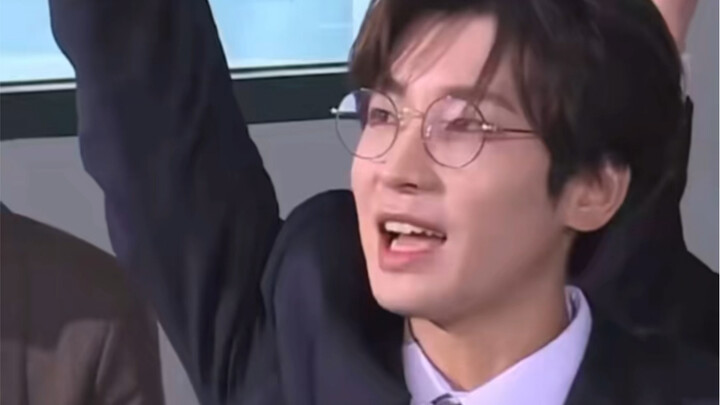 【Toàn Viên Hữu】Học sinh thời đi học được thầy cô ưu ái