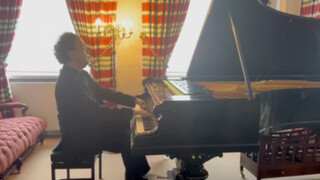 Kissin played Liszt's Bechstein piano in Liszt's former residence, the sound is really amazing