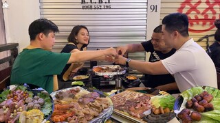 “ Xèo Xèo” quán Cùng A E Long Biên