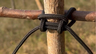 The famous woodcutter's knot is very suitable for tying long objects. It is easy to tie and untie, a
