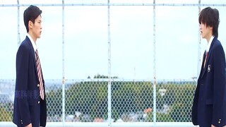 cậu bạn học cùng bàn