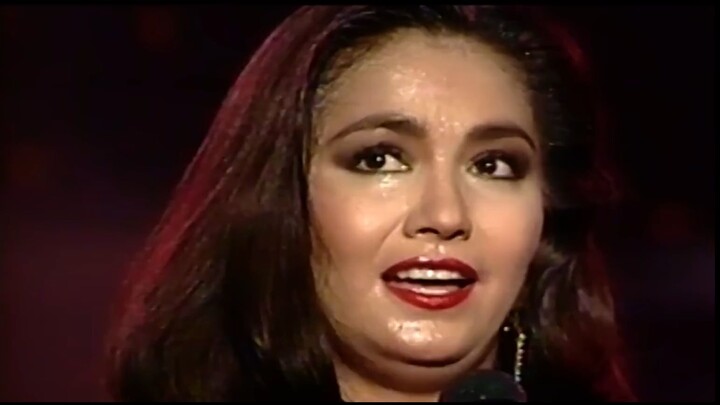 Ana Gabriel - Simplemente Amigos