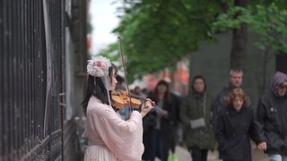 Seberapa populerkah Genshin Impact di Prancis? Sebuah elegi dari biola dewa bunga jalanan Paris "Ete