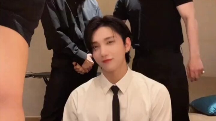 Tổng hợp video TikTok của Hong Jisoo